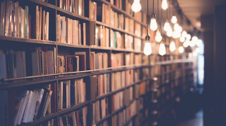 Dieva vārds – ir neizmērojami plašs atklāsmes, zināšanu un gaismas avots