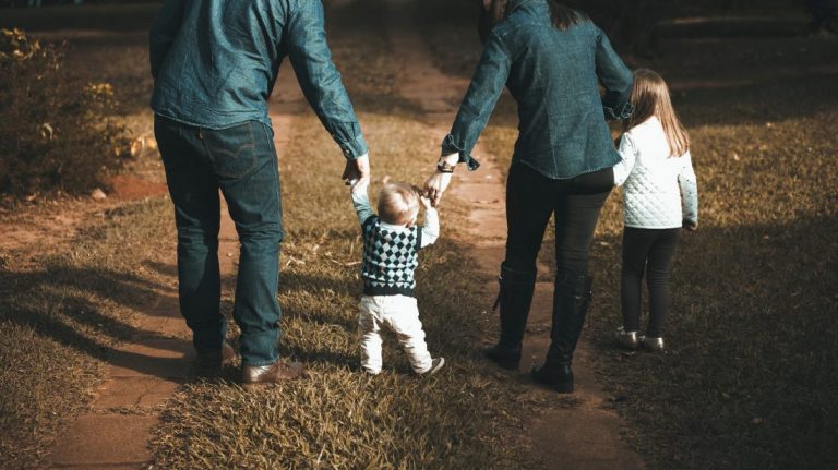 Tas, kas ir tev visapkārt ietekmēs to, vai tu ieiesi savā liktenī no Dieva vai arī nē